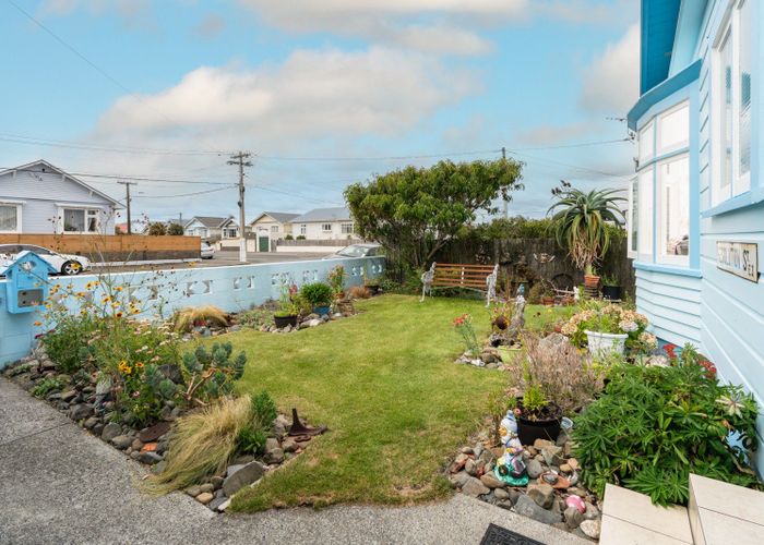  at 26 Resolution Street, Lyall Bay, Wellington