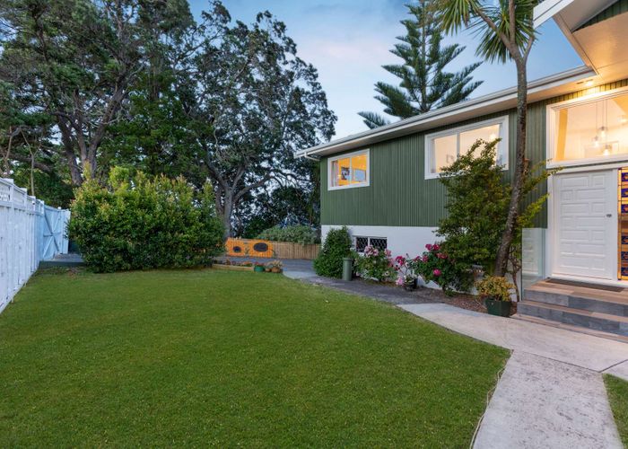  at 83 Rangatira Road, Beach Haven, Auckland