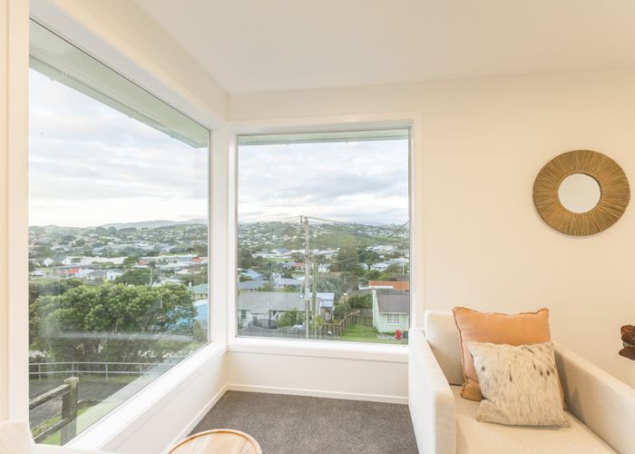  at 6 Piko Street, Titahi Bay, Porirua