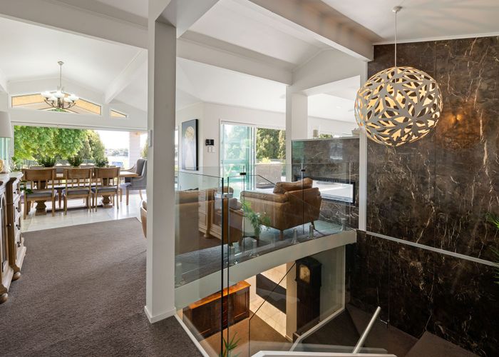  at 163 Lake Crescent, Hamilton Lake, Hamilton, Waikato