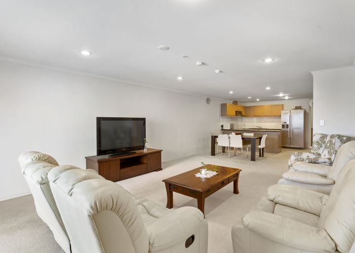  at 411/26 Remuera Road, Newmarket, Auckland