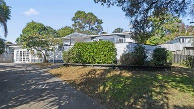  at 6 Win Grove, Hatfields Beach, Orewa