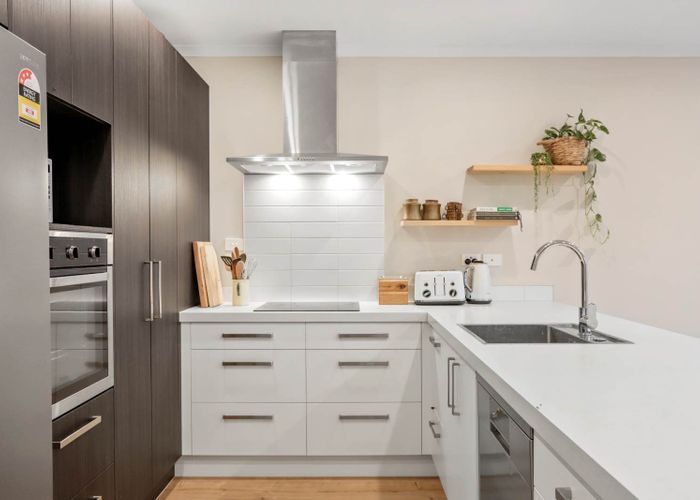  at 73 Mettam Drive, Swanson, Waitakere City, Auckland