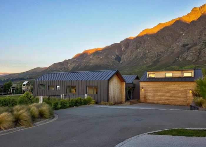  at 6 Stockyard Lane, Jacks Point, Queenstown