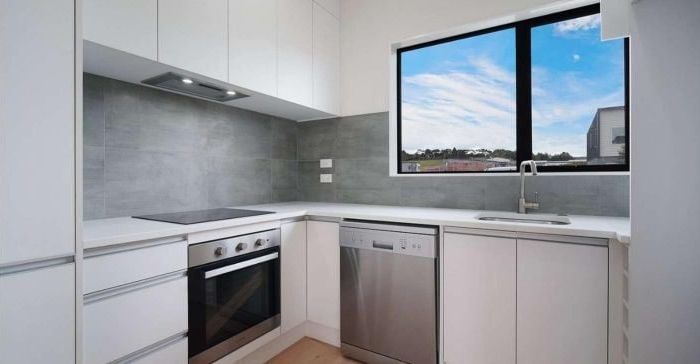  at 8B Poruru Close, Papakura, Papakura