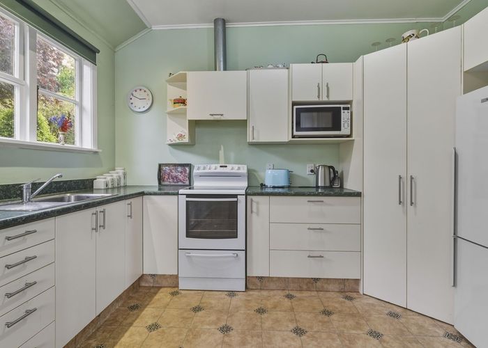  at 52 Greenhill Avenue, Wakari, Dunedin, Otago