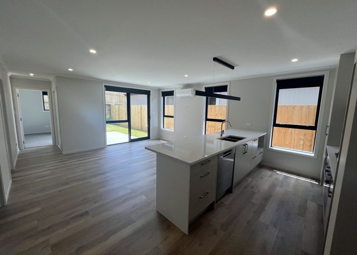  at 25 Scenic Rise, Rototuna, Hamilton, Waikato