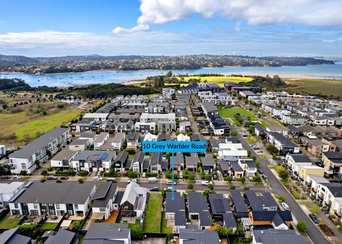  at 10 Grey Warbler Road, Hobsonville, Waitakere City, Auckland
