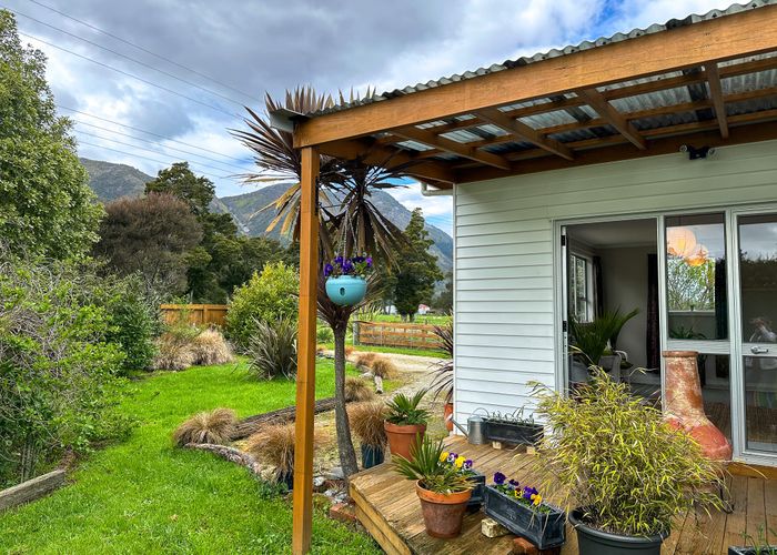  at 254 East Takaka Road, Golden Bay, Tasman, Nelson / Tasman