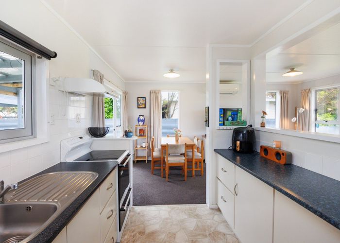  at 62 Nash Parade, Foxton Beach, Horowhenua, Manawatu / Whanganui