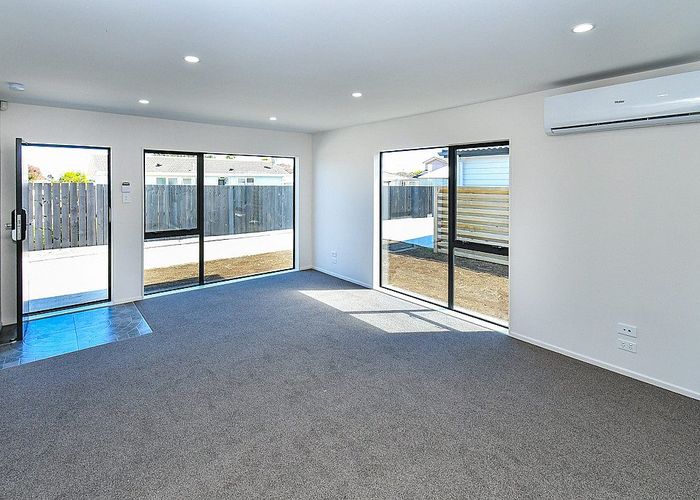  at 6C Ewbank Place, Manurewa, Auckland