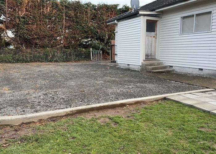  at 77 Wallace Street, Grasmere, Invercargill, Southland