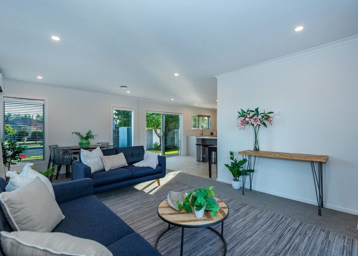  at 86 Englefield Road, Northwood, Christchurch