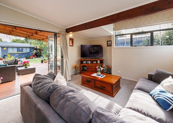  at 3 Geraldine Crescent, Cloverlea, Palmerston North