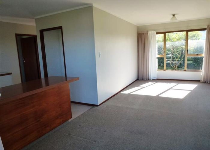 at 1/12 Felgrove Street, Glendene, Waitakere City, Auckland