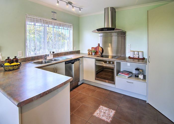  at 70/2 William Donald Drive, Solway, Masterton