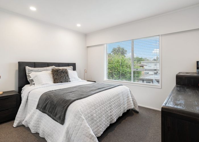  at 1/15 Imogene Way, Half Moon Bay, Manukau City, Auckland