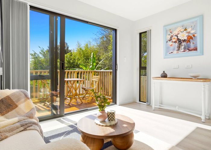  at 29A Holmes Drive South, Massey, Waitakere City, Auckland