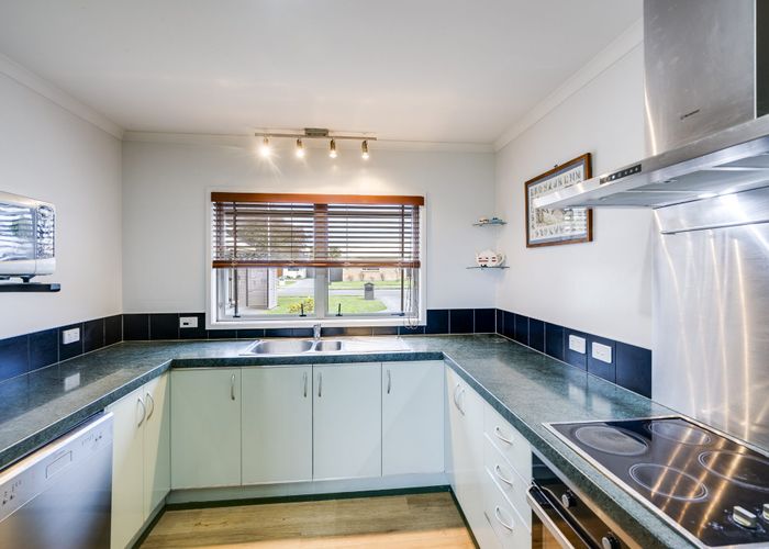  at 17 Mcnaughton Place, Onekawa, Napier