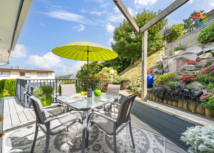  at 20 Chestnut Grove, Maungaraki, Lower Hutt