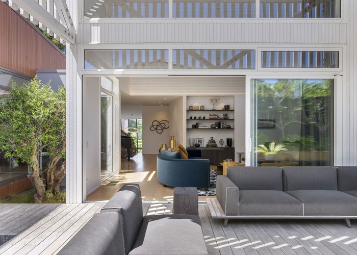  at 8 Mount Hobson Lane, Remuera, Auckland City, Auckland