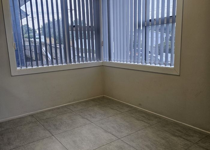  at 105 Barrack Road, Mount Wellington, Auckland City, Auckland