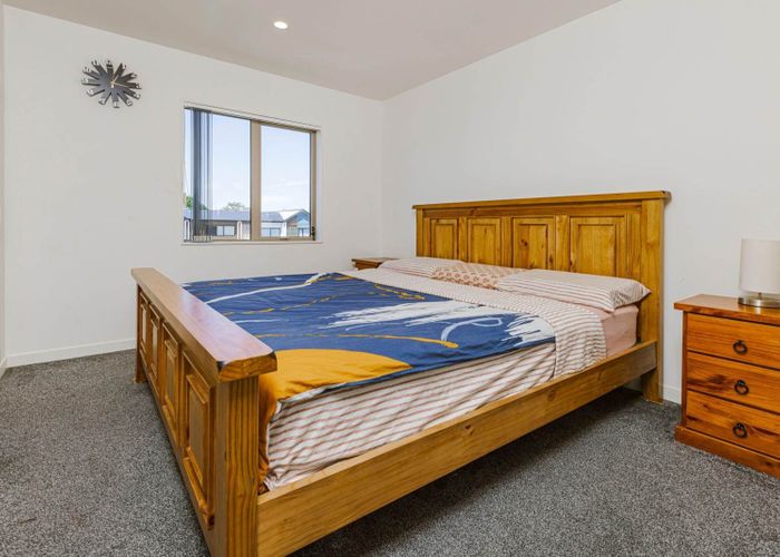  at 152 Battalion Drive, Papakura, Papakura