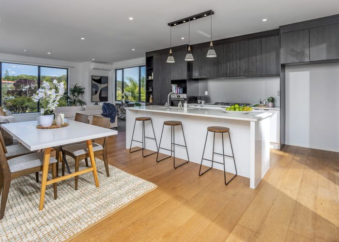  at 4/4 McQuoid Place, Glenfield, North Shore City, Auckland