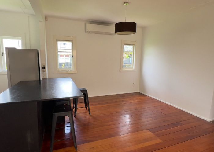  at 11 Rimu Street, New Lynn, Auckland