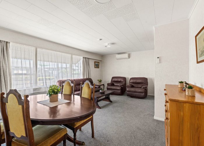  at 2/24 White Street, Taradale, Napier, Hawke's Bay