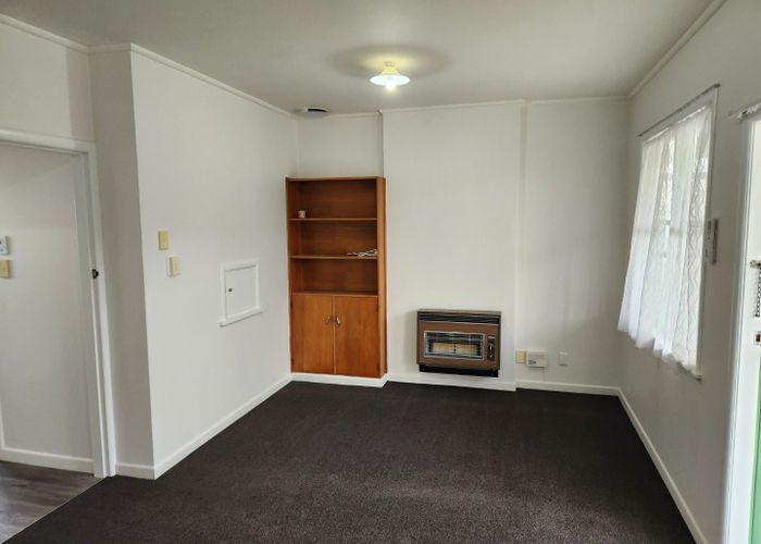  at 2/26 Albert Street, Hamilton East, Hamilton, Waikato