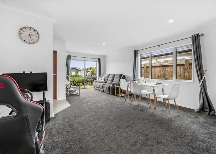  at 127 Kuaka Drive, Takanini, Papakura, Auckland