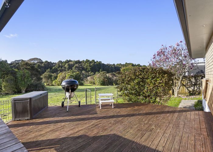  at 24 Norman Close, The Gardens, Auckland