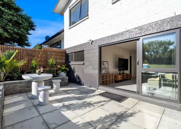  at 4 Harford Place, Pakuranga Heights, Manukau City, Auckland