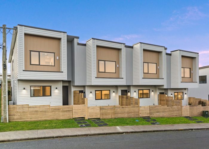  at 1/24 Parry Road, Mount Wellington, Auckland