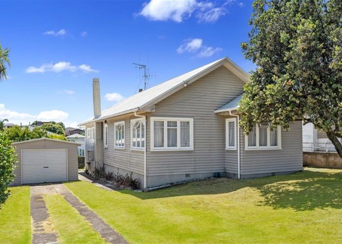  at 7 Campbell Road, Mount Maunganui