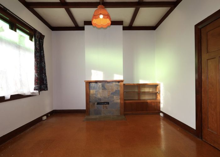  at 6 Heretaunga Ave, Onehunga, Auckland City, Auckland