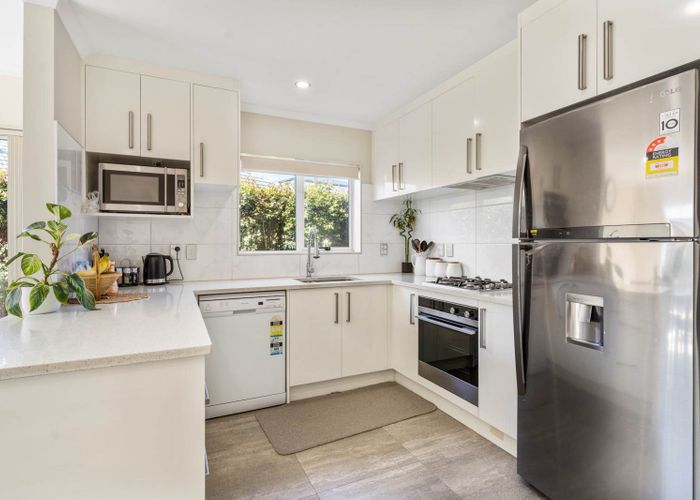  at 116B Great South Road, Manurewa, Auckland
