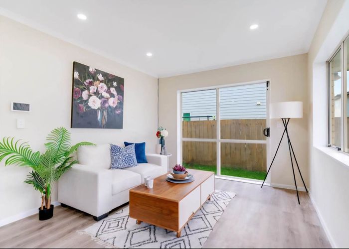  at 1/36A Kenderdine Road, Papatoetoe, Manukau City, Auckland