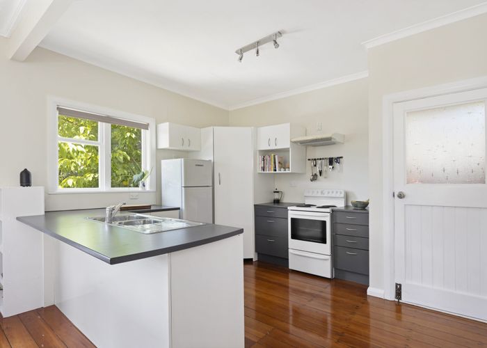  at 22 Ranui Crescent, Khandallah, Wellington