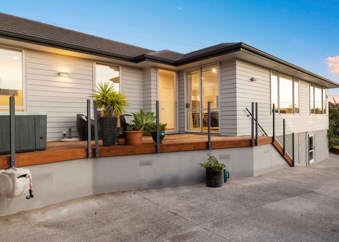  at 90 Connell Street, Blockhouse Bay, Auckland