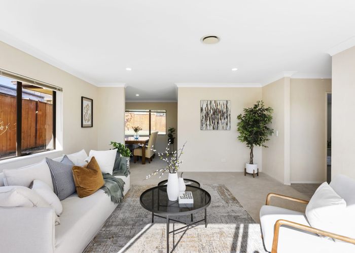  at 4 Raphoe Road, Flat Bush, Auckland