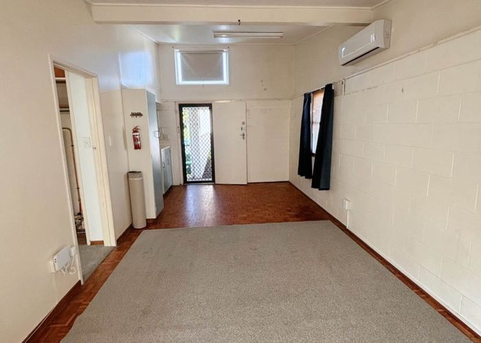  at 4/68 Jellicoe Road, Panmure, Auckland City, Auckland