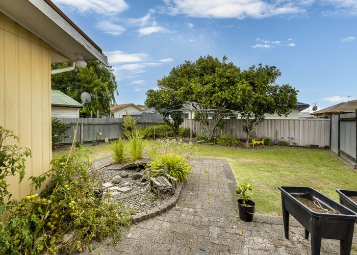  at 20 Warwick Crescent, Taradale, Napier