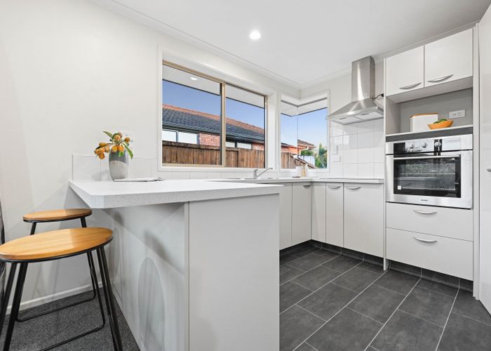  at 9 St Johns Avenue, Hamilton East, Hamilton
