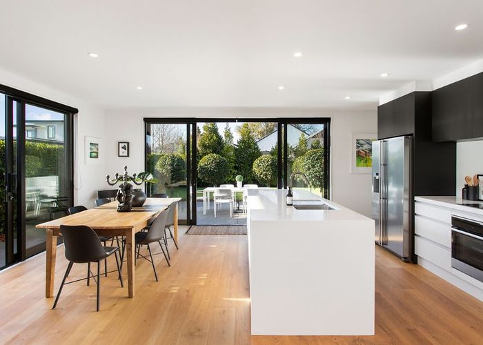  at 90C Bryndwr Road, Fendalton, Christchurch City, Canterbury