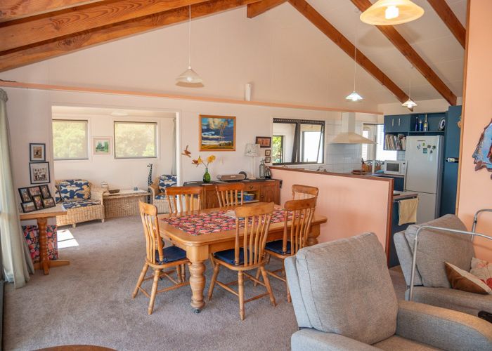  at 39 SEAVIEW RD, Cable Bay, cable bay