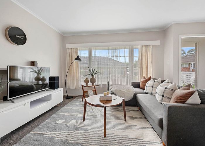  at 2/56A Taharoto Road, Takapuna, North Shore City, Auckland