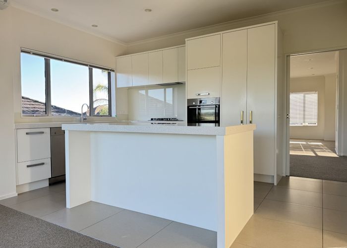  at 8 Kingfisher Road, Millwater, Rodney, Auckland