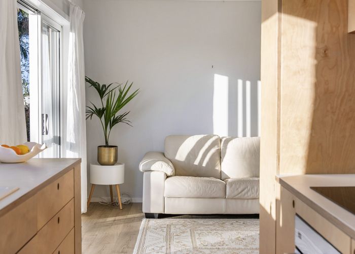  at 1/186 Garnet Road, Westmere, Auckland